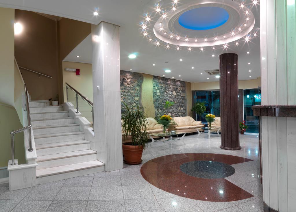 Alex Hotel Tripoli Exterior foto