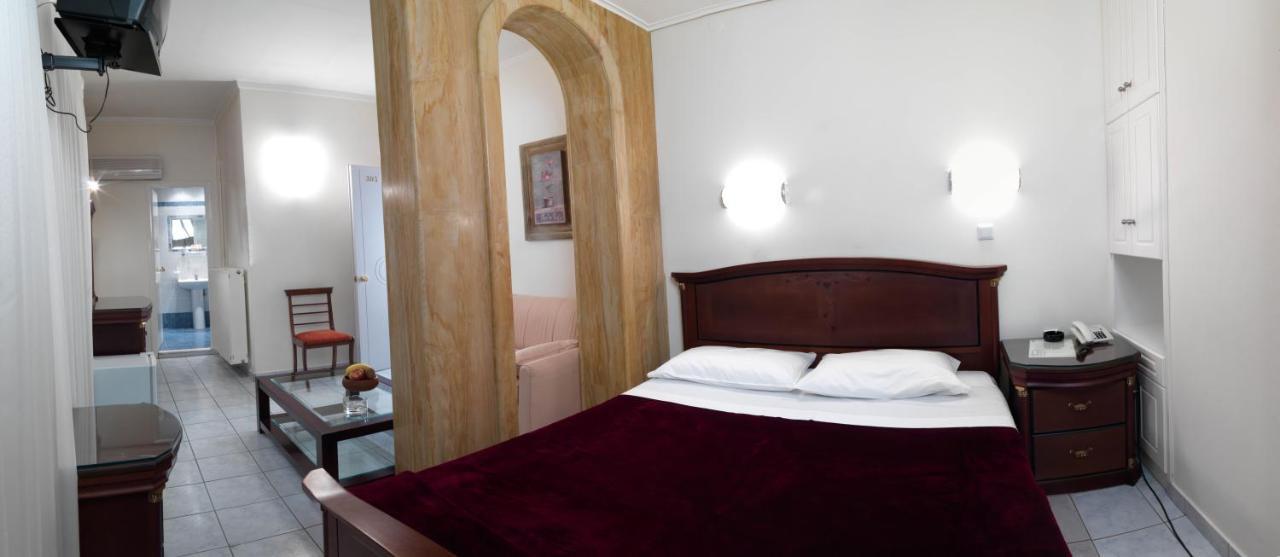 Alex Hotel Tripoli Exterior foto